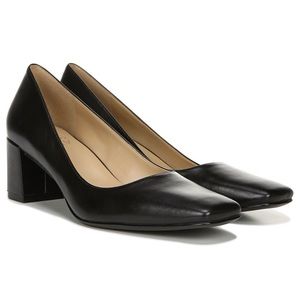 NATURALIZER KARINA Black Leather pump-size 7-Brand new without box